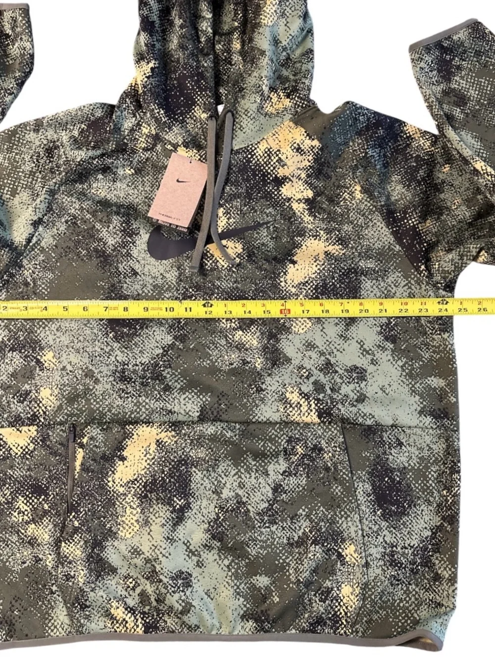 Nike Therma-FIT Men’s Camo Fleece Training Pullover Hoodie NWT Size Large